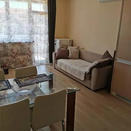 Sveti Toma -private سوزوبول